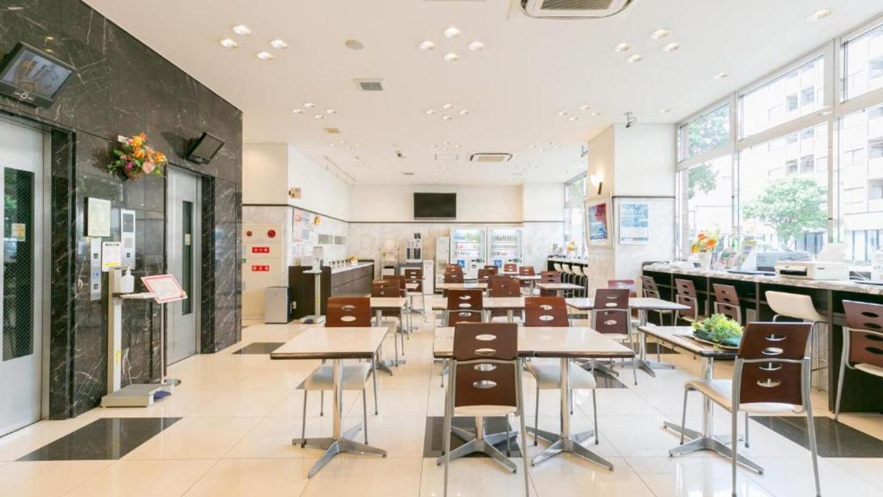 Toyoko Inn Shin-Osaka Chuo-Guchi Shinkan Eksteriør bilde